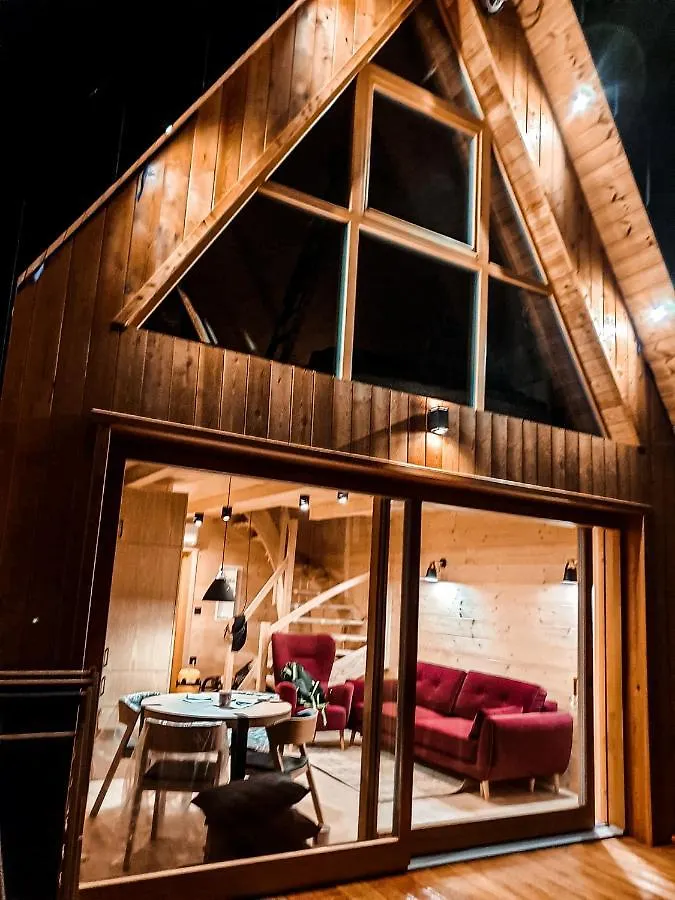 Alpesi faház Tatracamp Base Villa Zakopane Lengyelország