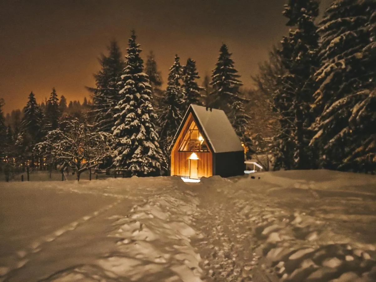 Tatracamp Base Villa Zakopane 0*,
