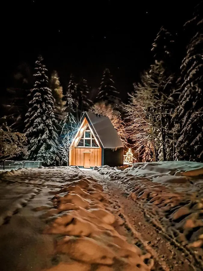 Tatracamp Base Villa Zakopane 0*,